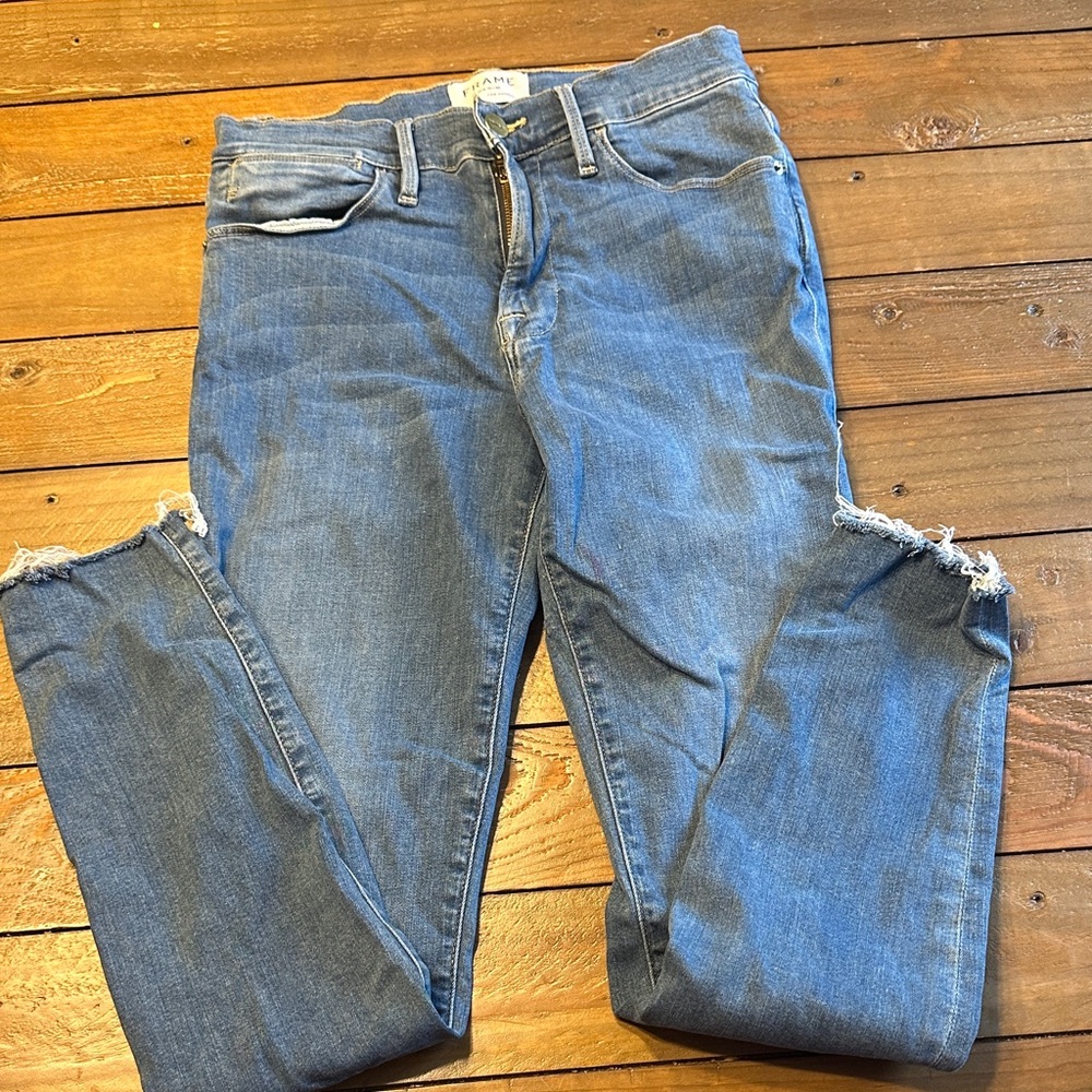 FRAME Le High Skinny Distressed Jeans